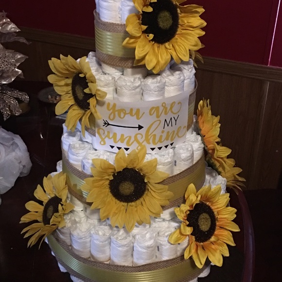 handmade diaper cakes and door hangers - Picture 2 of 2